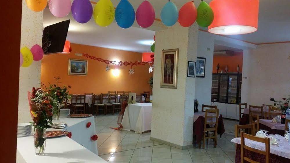 Hotel Mistef Falerna Kültér fotó