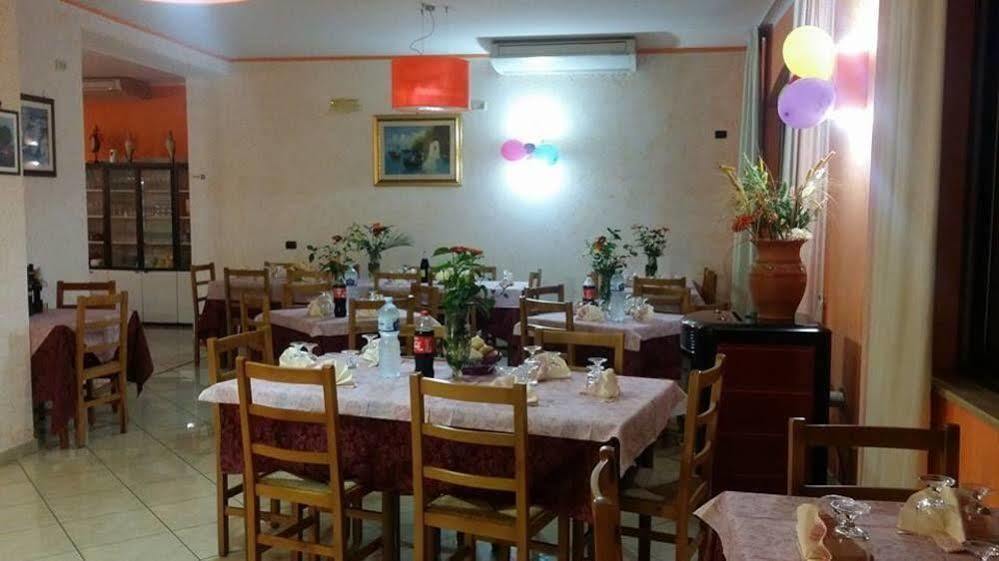 Hotel Mistef Falerna Kültér fotó