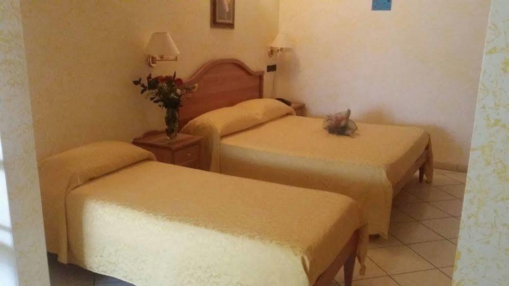 Hotel Mistef Falerna Kültér fotó