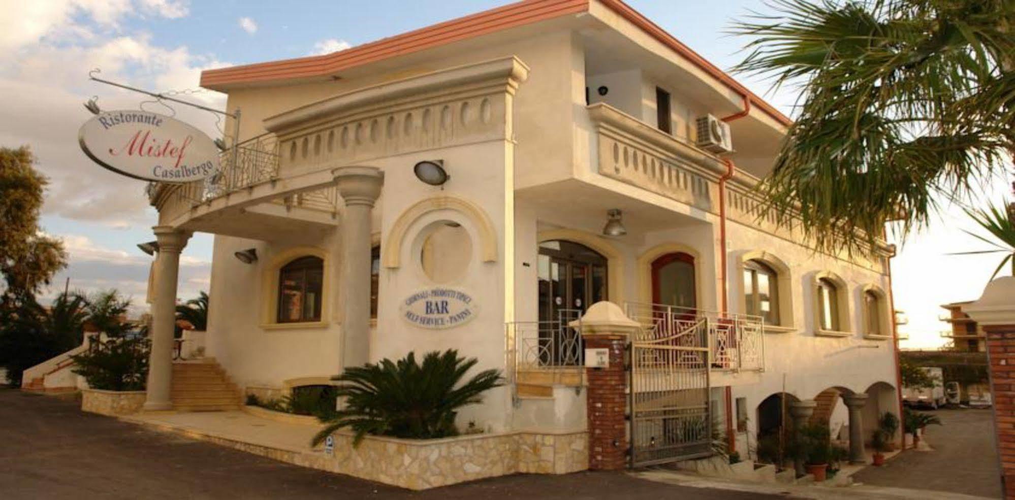 Hotel Mistef Falerna Kültér fotó